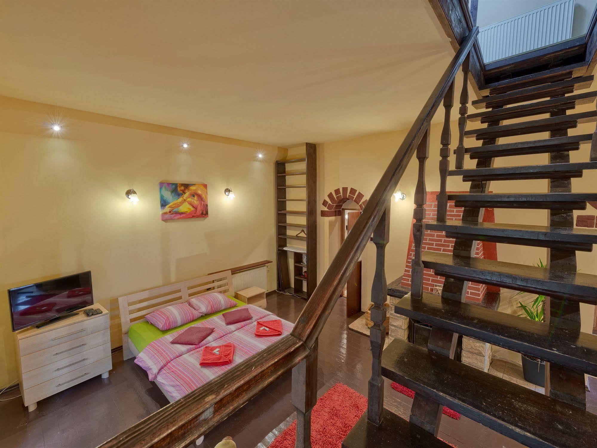 Apartments Princess Krakow Bagian luar foto